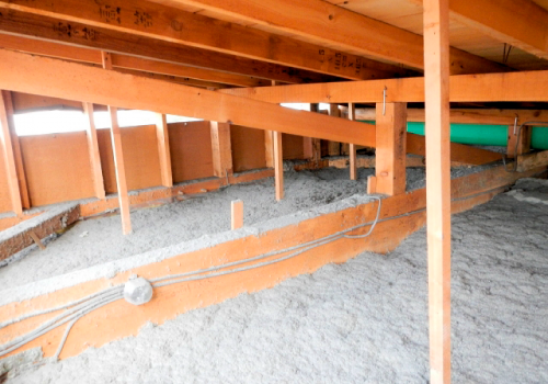 天井小屋裏吹込断熱